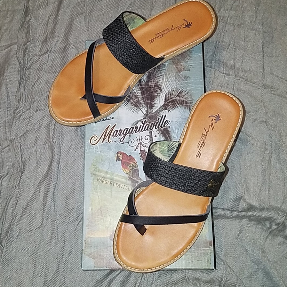 Black leather Raffia Low Wedge Sandals